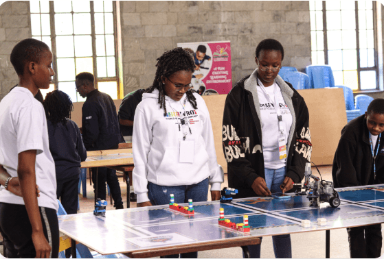 Robotics & Creative Coding